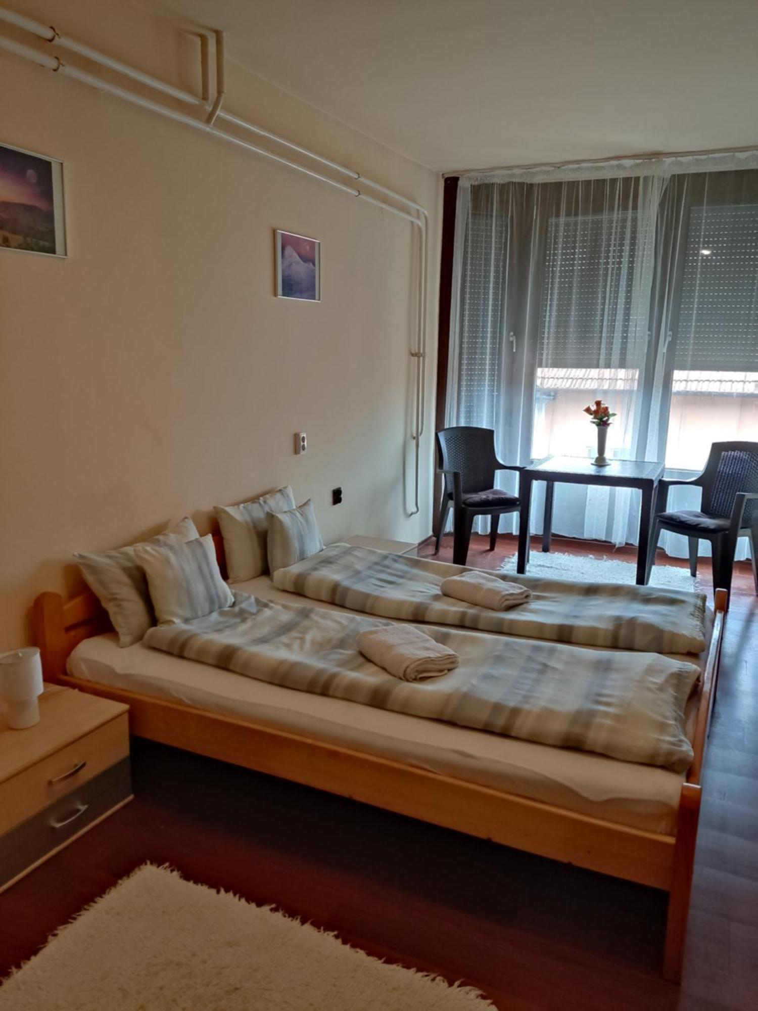 Buebaj Vendeghaz Hotel Eger Værelse billede