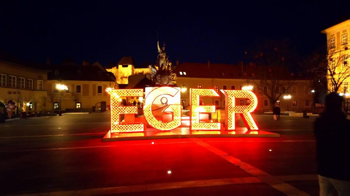 Buebaj Vendeghaz Hotel Eger Eksteriør billede
