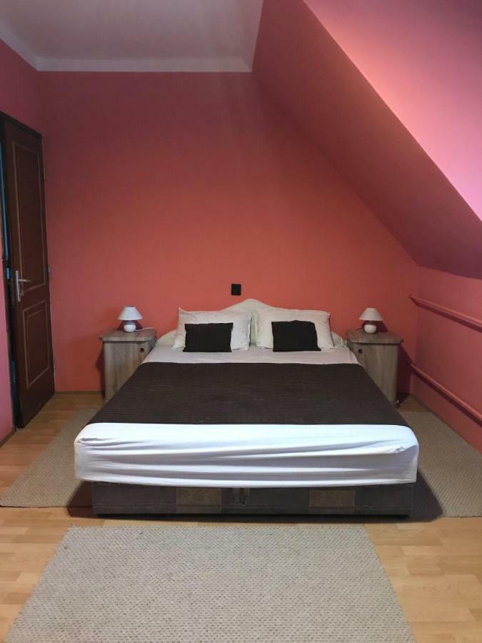 Buebaj Vendeghaz Hotel Eger Eksteriør billede